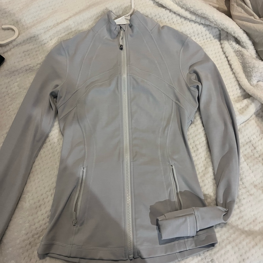 Women's Gray Jacket